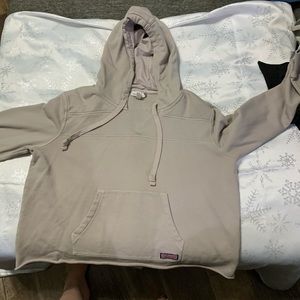 Vineyard vines hooded sweatshirt